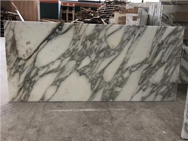 Calacatta Kub Marble Vuas