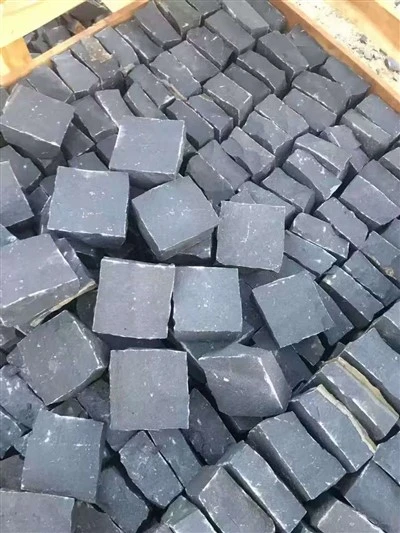 Natural Split Basalt Paving