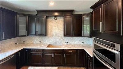 Taj Mahal Quartzite Applications hauv High-End Commercial Projects
